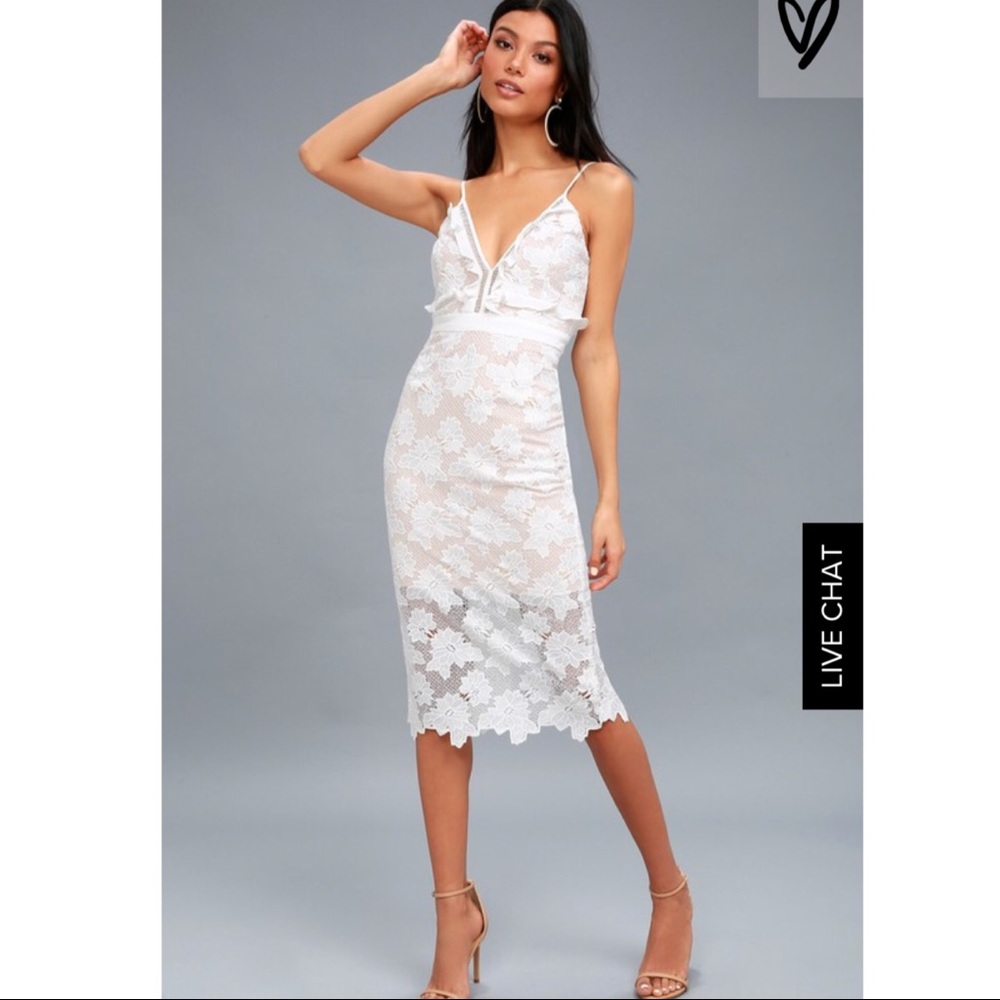 FINAL price drop- New Bardot Vienna Lace Overlay Dress